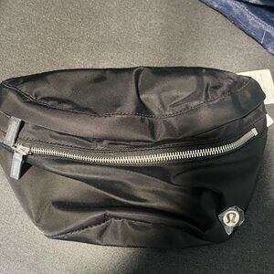 Lululemon Black City Adventurer Belt Bag 2.5L